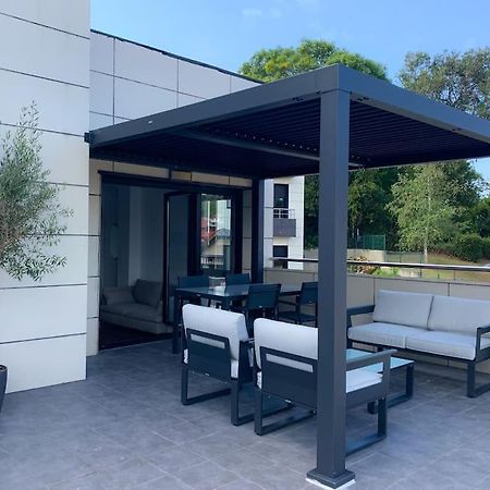 Atico Con Esplendida Terraza Apartment โกมิญาส ภายนอก รูปภาพ
